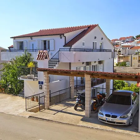 Dvoshko Maison d'hôtes 3*