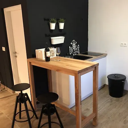 Pensjonat Dvoshko Hvar Town