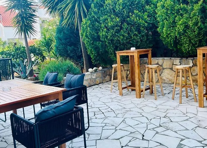 Dvoshko בית הארחה 3*