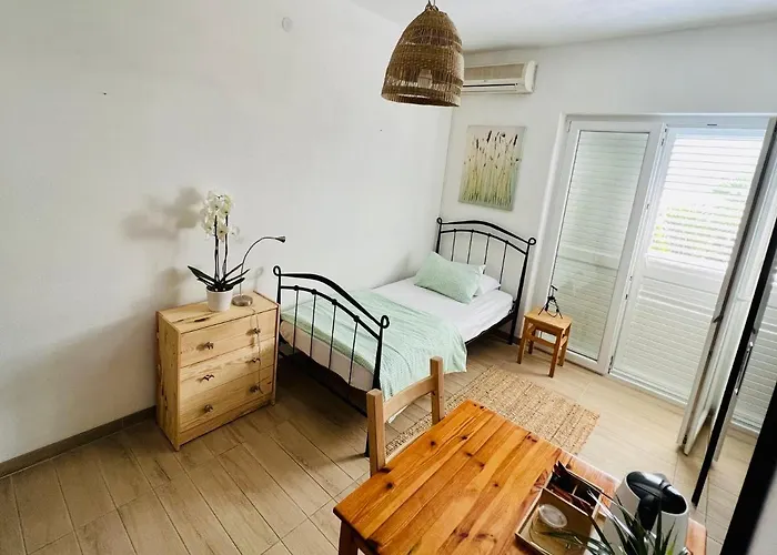 בית הארחה Dvoshko חוואר