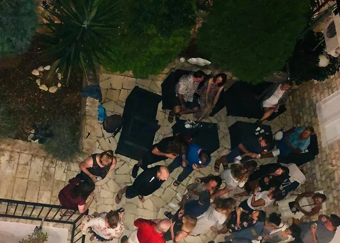 Dvoshko بيت ضيافة 3*