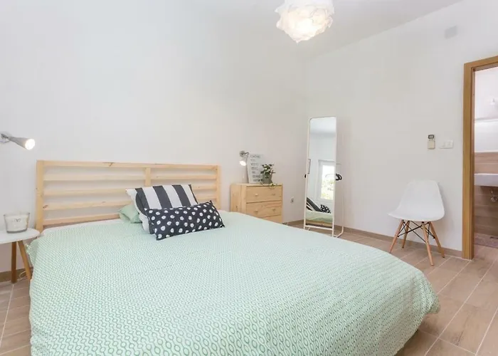 Dvoshko بيت ضيافة